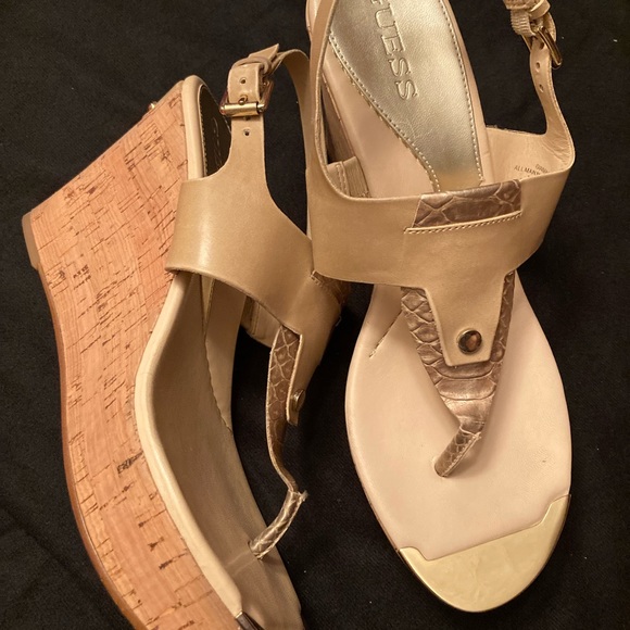 Guess Wedge Heel Platform Sandals - Picture 2 of 12